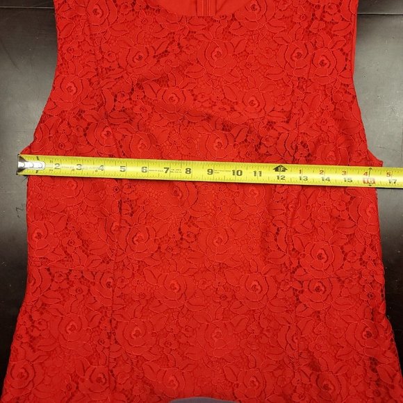 Diane Von Furstenberg Womens 10 Dress Red Lace Sheath Sleeveless Zip Back $448‎ - Picture 8 of 10